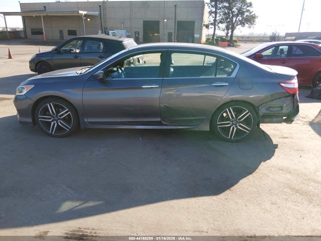 1HGCR2F1XHA033772 Honda Accord Sport Se