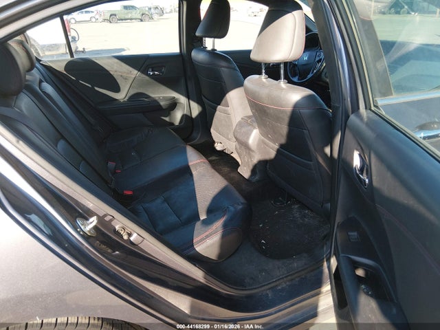 1HGCR2F1XHA033772 Honda Accord Sport Se