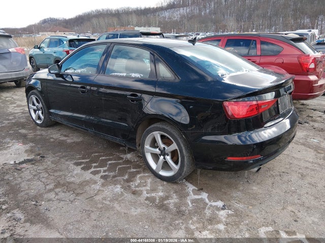 2016 AUDI A3 WAUB8GFF5G1058550 Photo 2