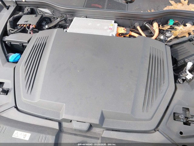 WA1AAAGE7MB009386 Audi E-tron Premium Quattro