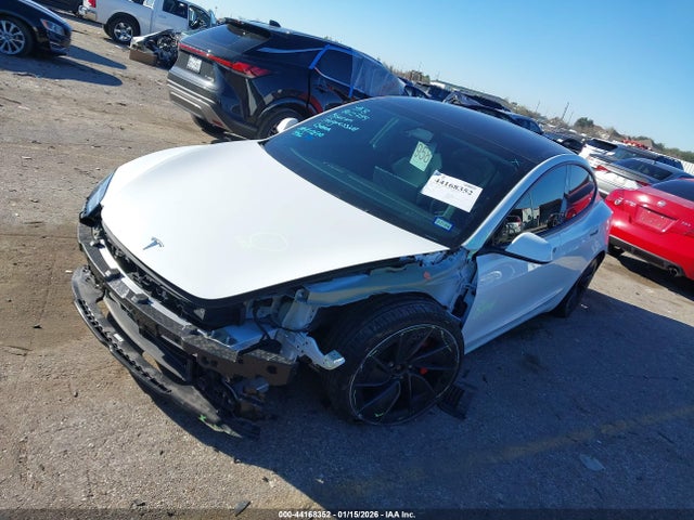 2024 TESLA MODEL 3 5YJ3E1ET0RF862785 Photo 1