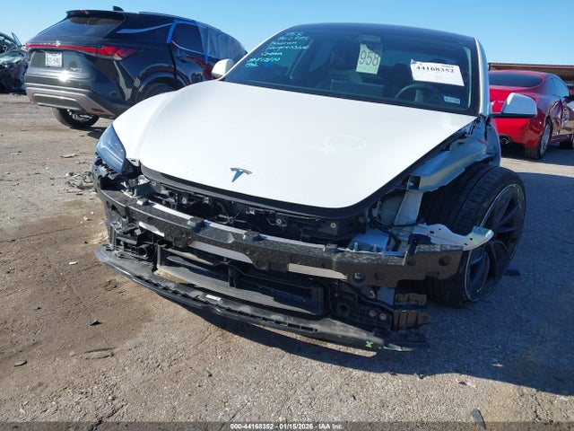 2024 TESLA MODEL 3 5YJ3E1ET0RF862785 Photo 5