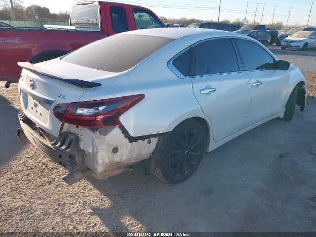 1N4AL3AP4HC225207 Nissan Altima 2.5 Sr