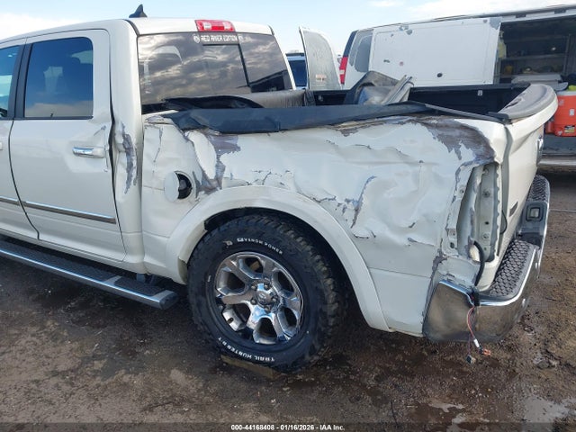 44168408 :رقم المزاد ، 1C6RR7NTXJS214158 vin ، 2018 Ram 1500 Laramie  4x4 5'7 Box مزاد بيع