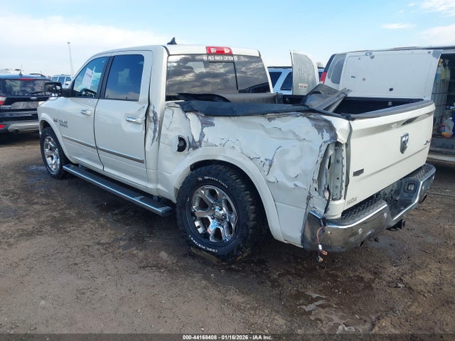 44168408 :رقم المزاد ، 1C6RR7NTXJS214158 vin ، 2018 Ram 1500 Laramie  4x4 5'7 Box مزاد بيع