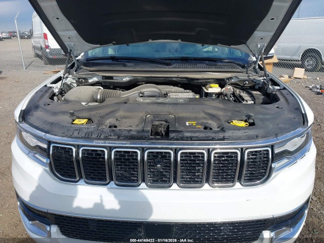 2022 JEEP WAGONEER 1C4SJVDT2NS108879 Photo 9