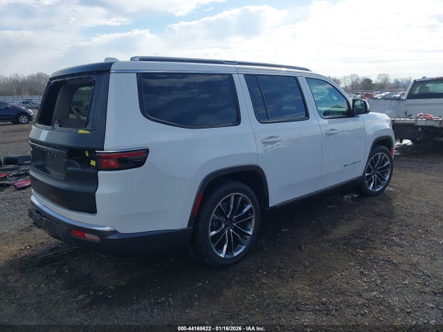 2022 JEEP WAGONEER 1C4SJVDT2NS108879 Photo 3