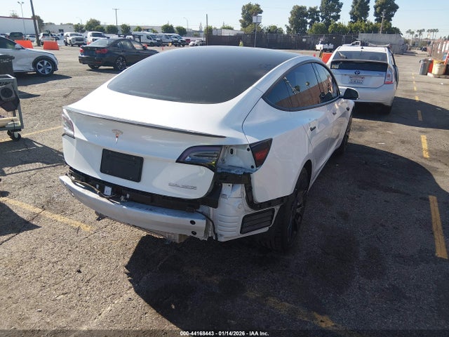 2022 TESLA MODEL 3 5YJ3E1EC2NF261873 Photo 3