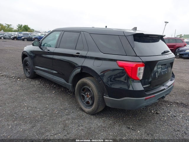 Ford Police Interceptor Utility 2021 1FM5K8ABXMGA20229 Image 3