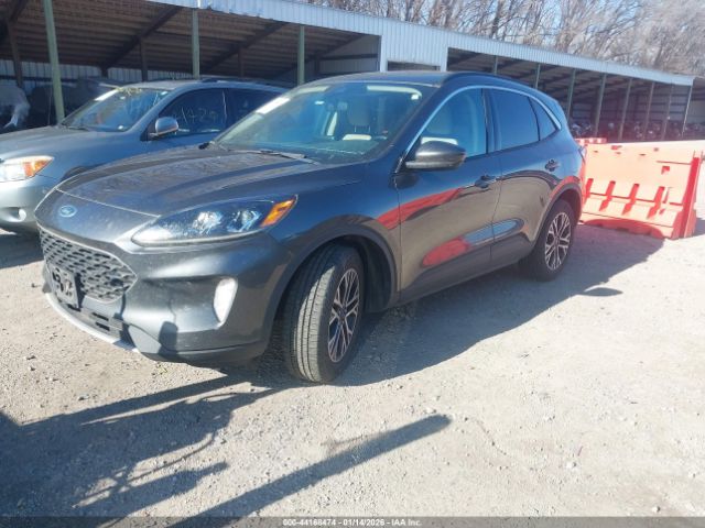 2020 FORD ESCAPE 1FMCU9H61LUB24818 Photo 1