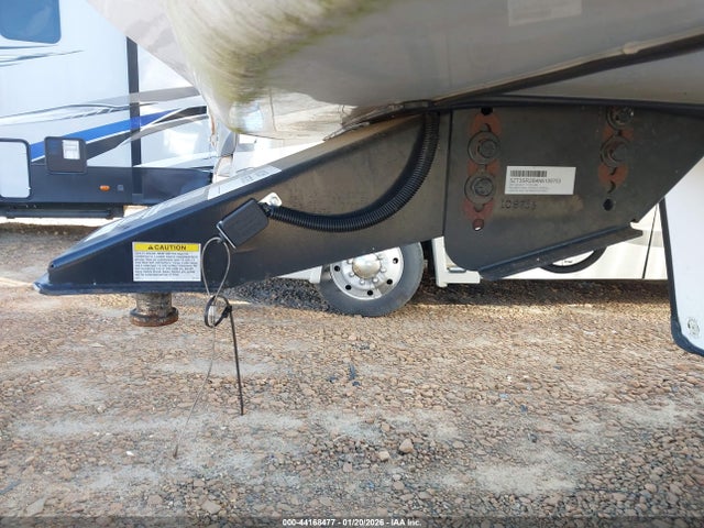 5ZT3SR2B4N6109753 Forest River Sabre