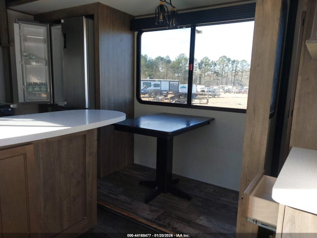 5ZT3SR2B4N6109753 Forest River Sabre