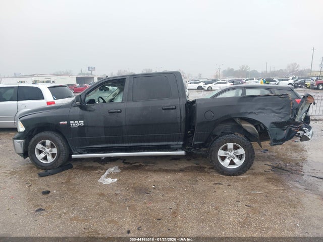 Aukcja sprzedaży 2020 Ram 1500 Classic Slt  4x4 5'7 Box, vin: 3C6RR7LT0LG181958, numer aukcji: 44168518