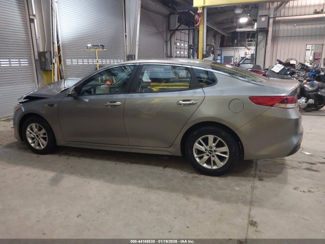 5XXGT4L31JG182794 KIA Optima Lx