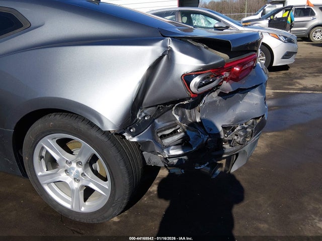 2021 CHEVROLET CAMARO 1G1FB1RS8M0100165 Photo 5