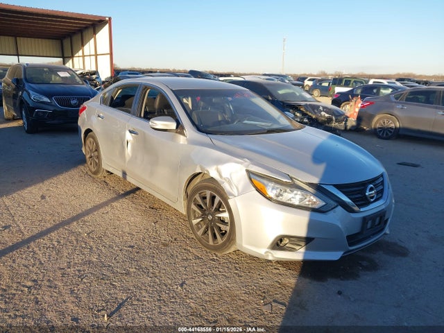 2018 NISSAN ALTIMA 1N4AL3AP1JC212730 Photo 0