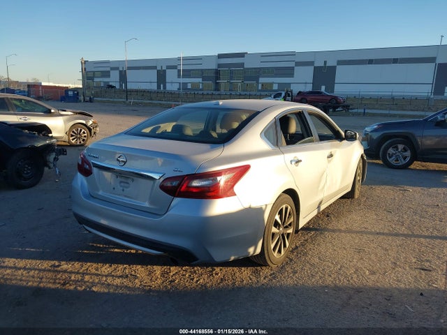 2018 NISSAN ALTIMA 1N4AL3AP1JC212730 Photo 3