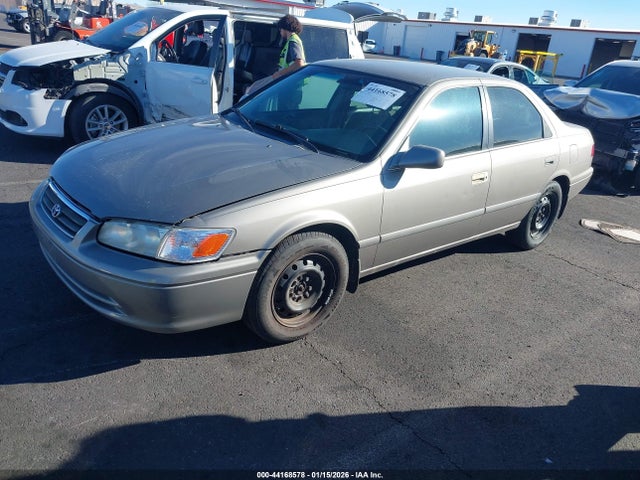 2001 TOYOTA CAMRY 4T1BG22K81U104014 Photo 1