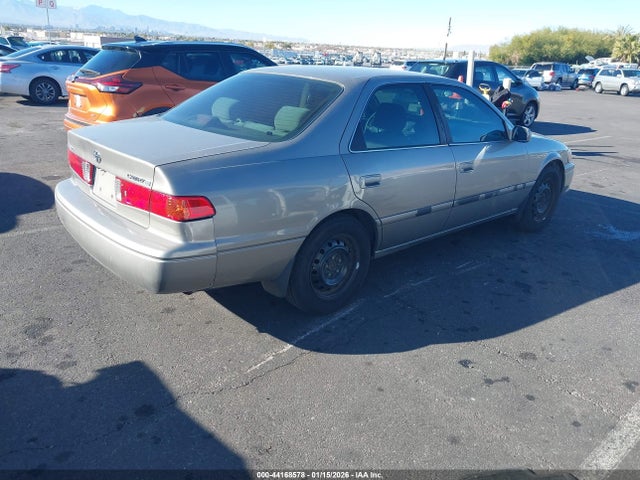 2001 TOYOTA CAMRY 4T1BG22K81U104014 Photo 3