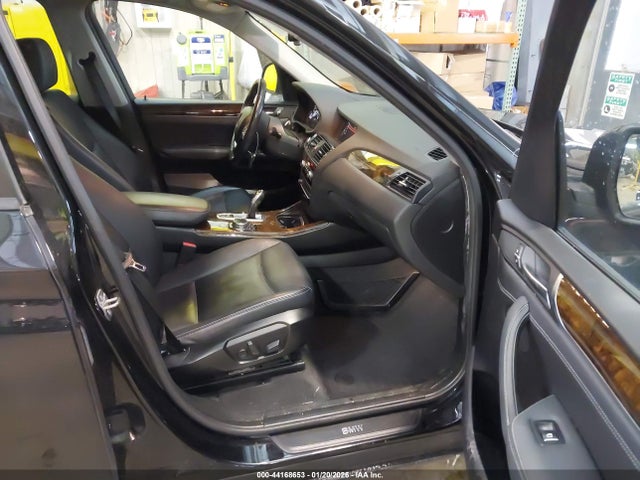 5UXWX9C58G0D92321 BMW X3 Xdrive28i