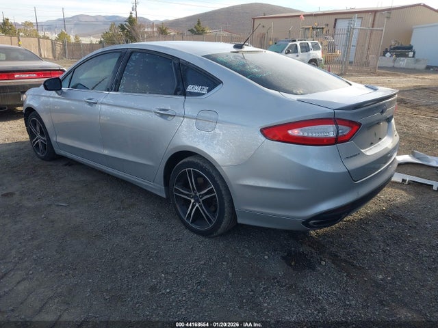 3FA6P0H97FR105979 Ford FUSION SE
