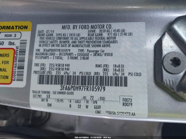 3FA6P0H97FR105979 Ford FUSION SE