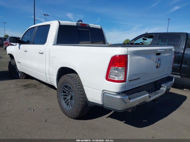 1C6RREFT3MN501766 RAM 1500 Big Horn 4x2 5&#039;7 Box