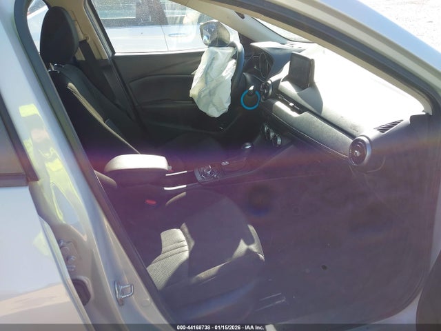 Продаж на аукціоні авто 2021 Mazda Cx-3 Sport, vin: JM1DKDB70M1504562, номер лоту: 44168738