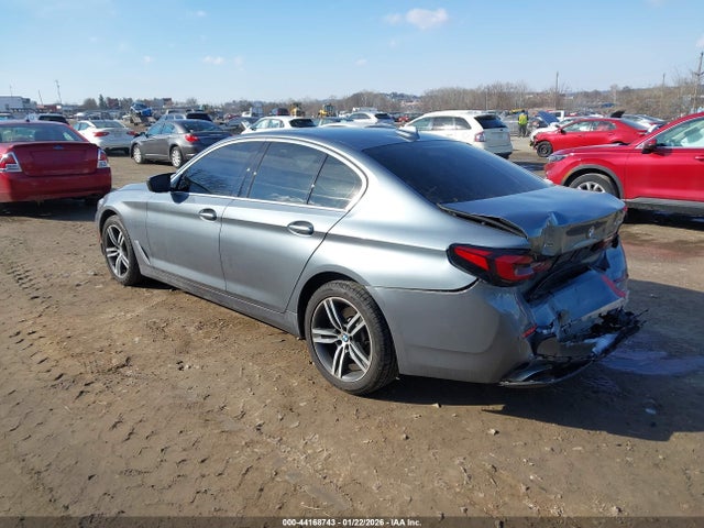 2021 BMW 530I WBA13BJ04MWW89577 Photo 2