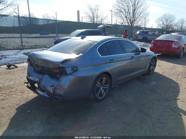 2021 BMW 530I WBA13BJ04MWW89577 Photo 3