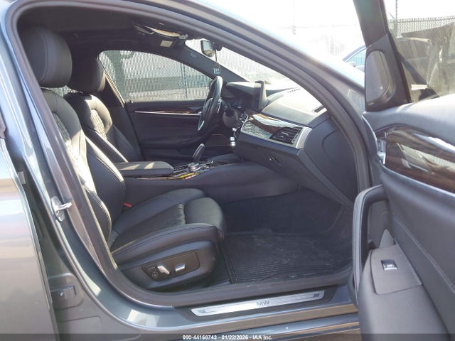 2021 BMW 530I WBA13BJ04MWW89577 Photo 4