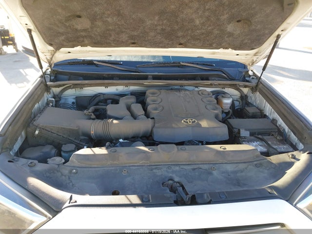 2020 TOYOTA 4RUNNER JTEZU5JR7L5214086 Photo 9