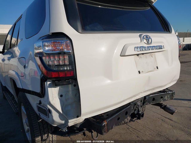 2020 TOYOTA 4RUNNER JTEZU5JR7L5214086 Photo 5