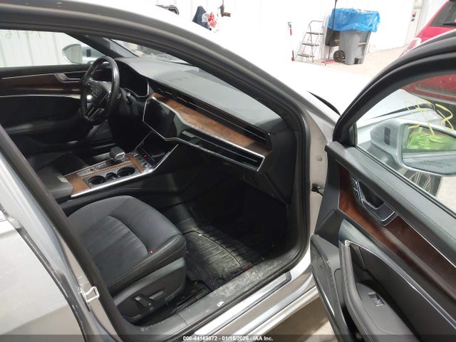 2019 AUDI A6 WAUL2AF2XKN076396 Photo 4