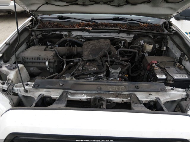 5TFRX5GN0JX108953 Toyota Tacoma Sr