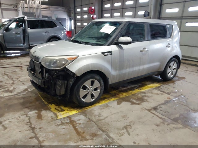 KNDJN2A25F7804618 KIA Soul