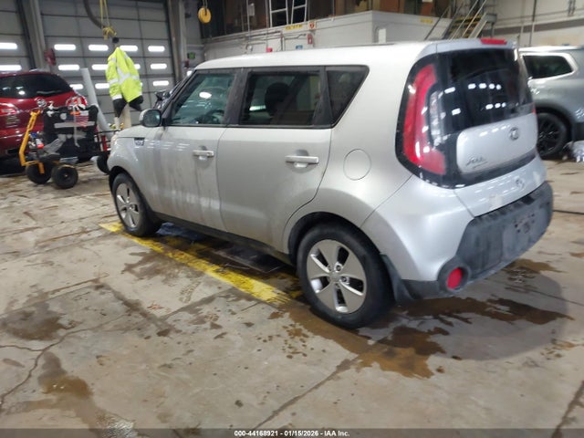 KNDJN2A25F7804618 KIA Soul