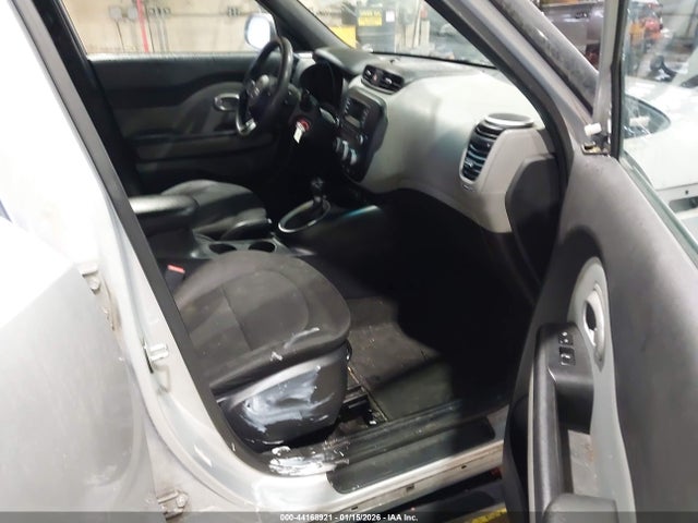 KNDJN2A25F7804618 KIA Soul