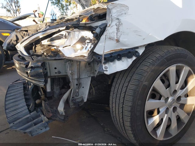 3N1AB7AP0GY306928 Nissan Sentra Fe+ S/s/sl/sr/sv