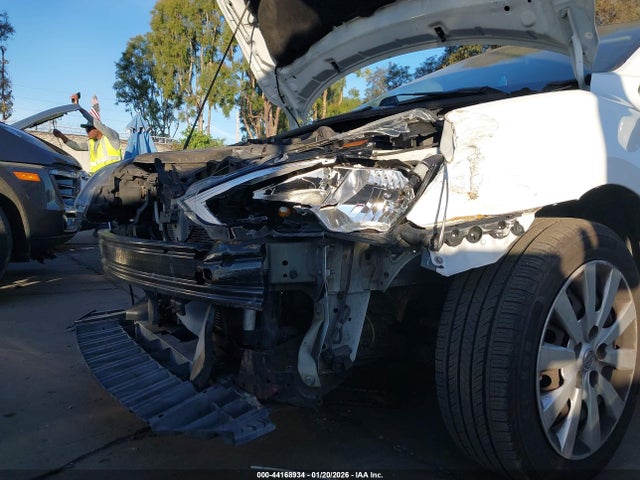 3N1AB7AP0GY306928 Nissan Sentra Fe+ S/s/sl/sr/sv