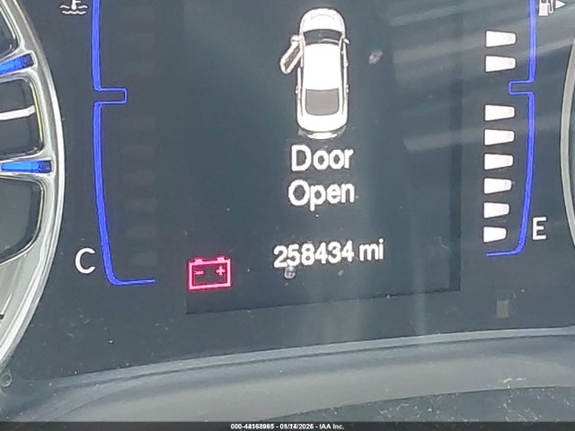 Chrysler 200 Limited 2015 1C3CCCAB9FN617256 Image 15