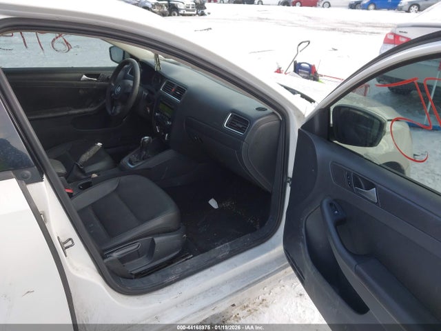 44168975 :رقم المزاد ، 3VWDP7AJ9CM362632 vin ، 2012 Volkswagen Jetta 2.5l Se مزاد بيع