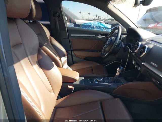 2016 AUDI A3 E-TRON WAUTPBFF9GA163215 Photo 4