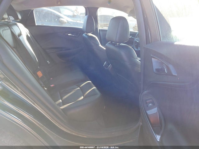 1G1ZE5ST1HF222593 Chevrolet MALIBU 1LT