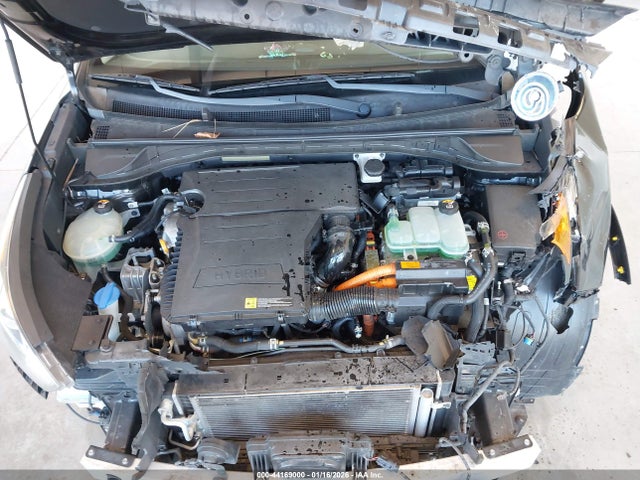 KNDCB3LC2H5100520 KIA NIRO FE