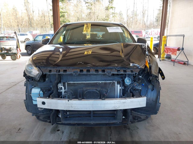 KNDCB3LC2H5100520 KIA NIRO FE