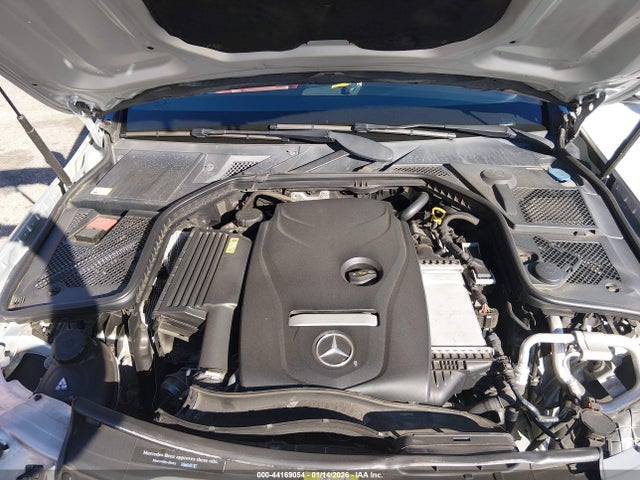 55SWF4JB8FU095769 Mercedes-Benz C 300 Sport