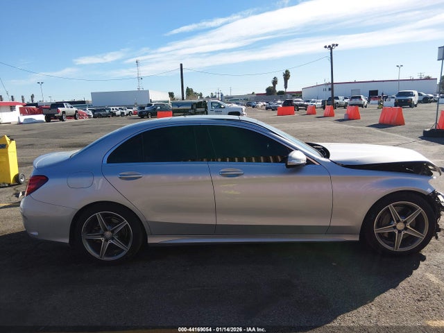 55SWF4JB8FU095769 Mercedes-Benz C 300 Sport