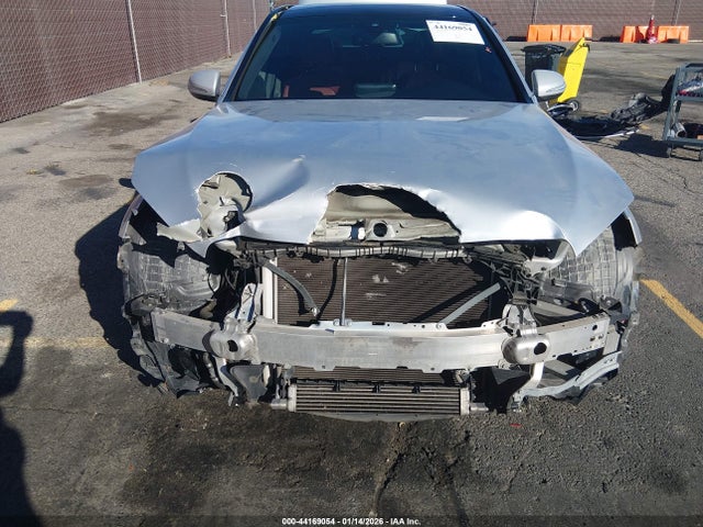 55SWF4JB8FU095769 Mercedes-Benz C 300 Sport
