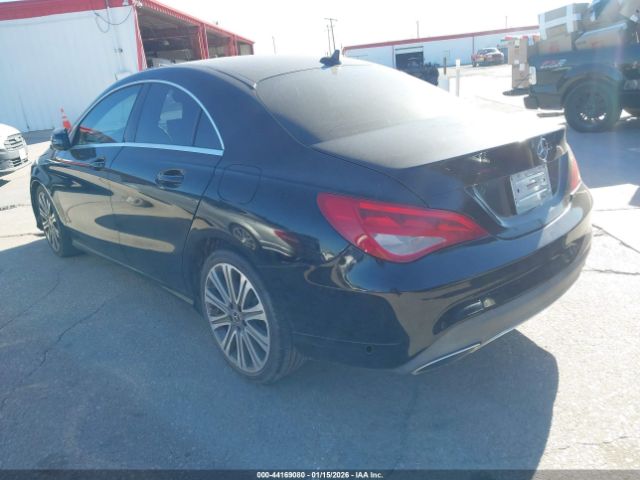 2018 MERCEDES-BENZ CLA 250 WDDSJ4EB4JN554336 Photo 2